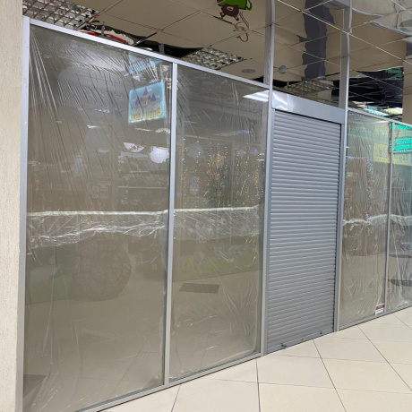 Фотография Сдается в аренду торговое помещение 13,6 м2 в ТЦ "Тивали" - фото 1