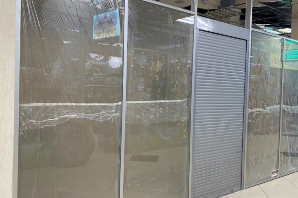 Сдается в аренду торговое помещение 13,6 м2 в ТЦ "Тивали" - фото 1