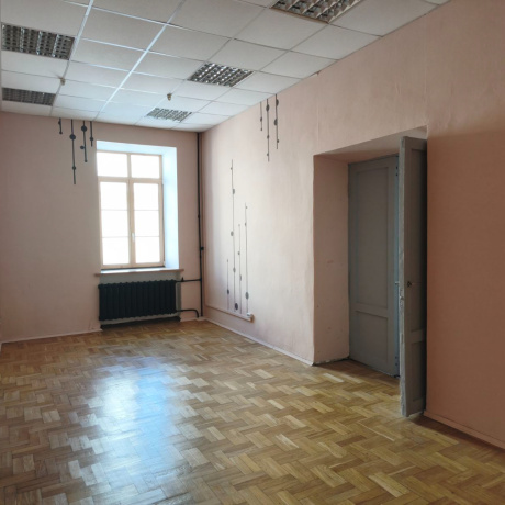 Фотография Аренда офисных помещений пл.Свободы,23 с предоставлением юридического адреса - фото 7