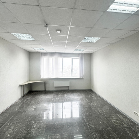 Фотография Сдам офис 26.5 м&sup2; в БЦ ''Парк-Плаза'' - фото 1