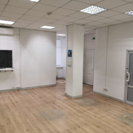 Фотография Помещение с отдельным входом для торговли или сферы услуг - фото 4