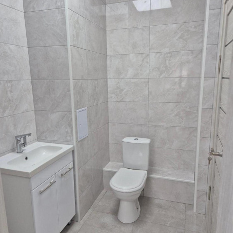 Фотография Торгово-административное помещение 35,9 м2  в Минске на улице Лейтенанта Кижеватова 1 - фото 4