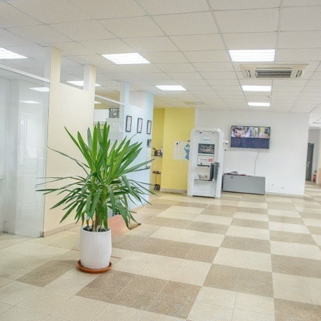 Фотография Торговое помещение 178 м&sup2;  на 1 этаже с тремя отдельными входами, рядом с метро. Отлично для шоурума или магазина. - фото 4