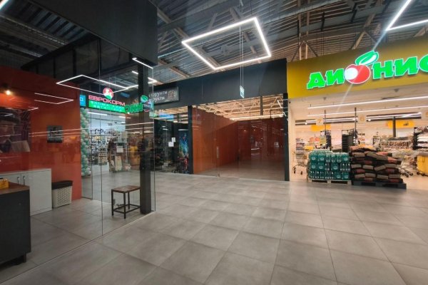 Сдаётся торговое помещение в ТЦ &laquo;4 сезона&raquo; - фото 6