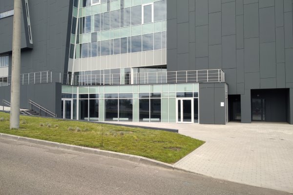 Аренда торгово-офисного помещения под шоурум, автосалон - фото 1