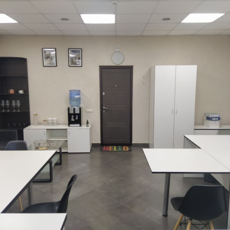 Фотография В аренду офис 35 кв.м. в бизнес-центре (с мебелью или без нее) - фото 2