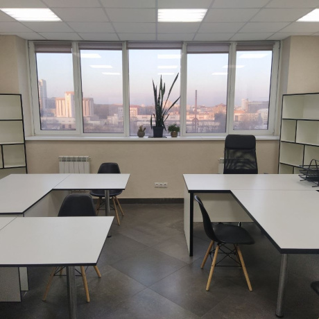 Фотография В аренду офис 35 кв.м. в бизнес-центре (с мебелью или без нее) - фото 1