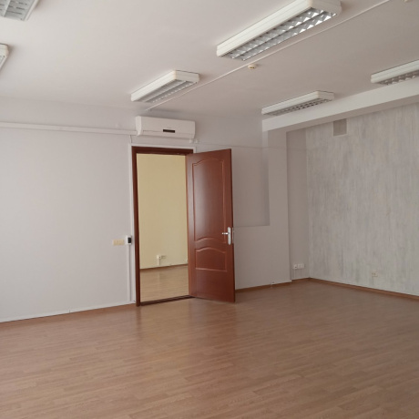 Фотография Продаются офисные помещения площадью от 280 до 400 м.кв. - фото 3