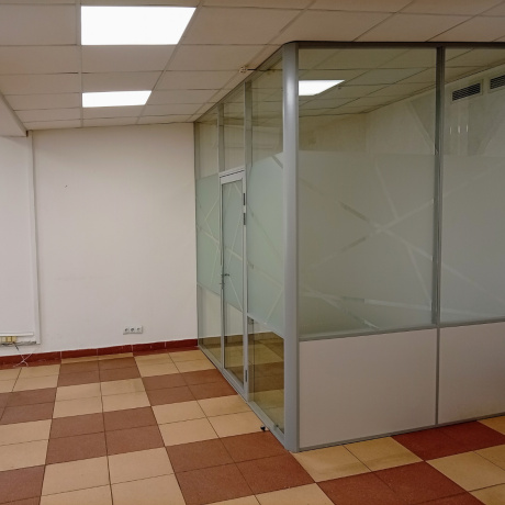 Фотография Офисные помещения от 24 до 180 м.кв. сдам в аренду - фото 7
