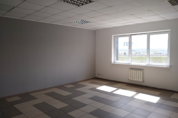 Офисное (офисно-производственное) помещение 1326 м.кв. сдается в аренду в пригороде Минска. - фото 1