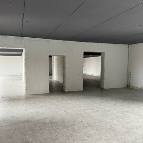 Фотография Просторное помещение 250 м2. Серова 2а - фото 10