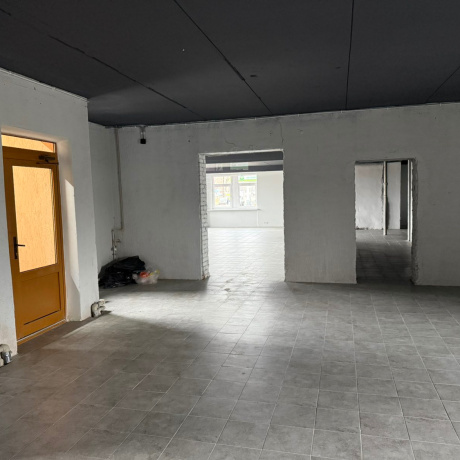 Фотография Просторное помещение 250 м2. Серова 2а - фото 9