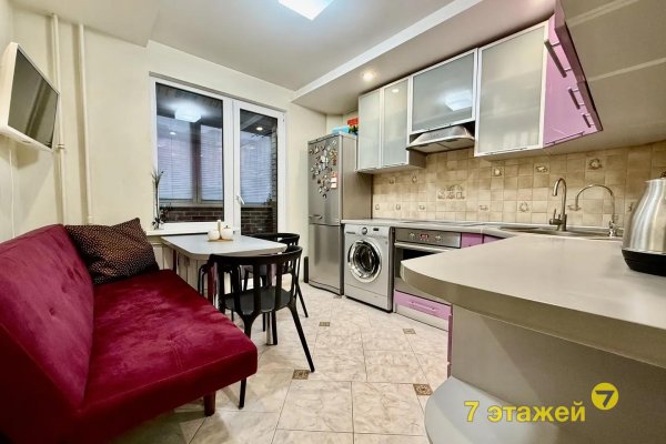 1-комнатная квартира по адресу Александрова Н.Н., 2 - фото 1