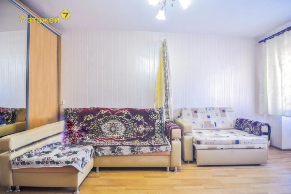 1-комнатная квартира по адресу Хмельницкого ул., 10 - фото 1