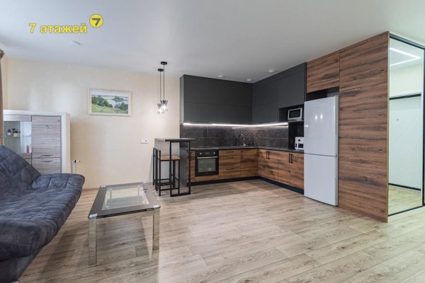1-комнатная квартира по адресу Михаила Савицкого ул., 20 - фото 1