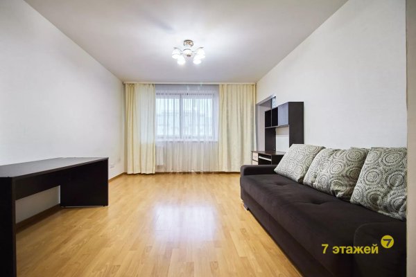 1-комнатная квартира по адресу Независимости просп., 168/1 - фото 1