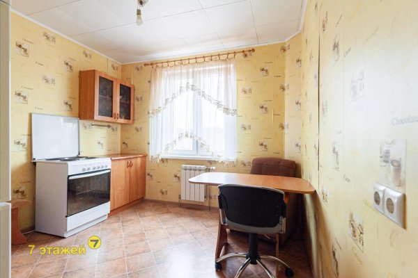 2-комнатная квартира по адресу Александрова Н.Н., 19 - фото 1