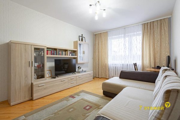 2-комнатная квартира по адресу Михася Лынькова ул., 101/1 - фото 1