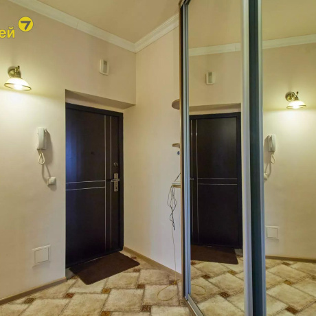 Фотография 2-комнатная квартира по адресу Тепличная ул., 1 - фото 2