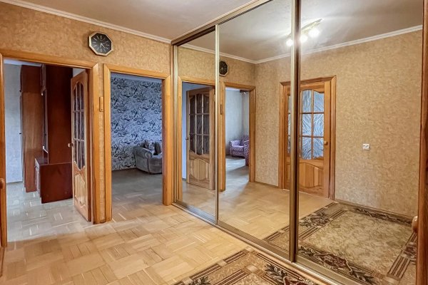 3-комнатная квартира по адресу Якубова ул., 66/2/2 - фото 1