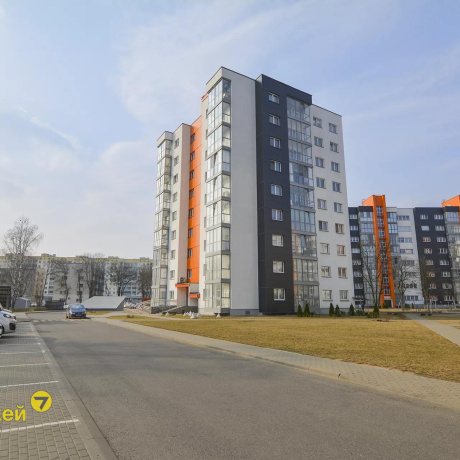 Фотография 4-комнатная квартира по адресу Богдановича ул., 52/Г - фото 1