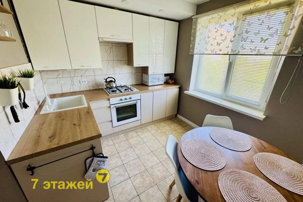4-комнатная квартира по адресу Любимова просп., 34/1 - фото 1
