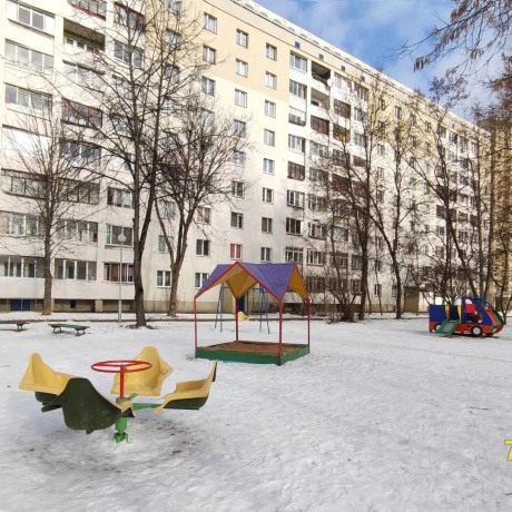 Фотография 5+ -комнатная квартира по адресу Лынькова ул., 7 - фото 2
