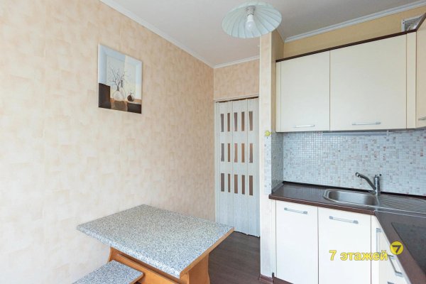 1-комнатная квартира по адресу Победителей просп., 75/1 - фото 2