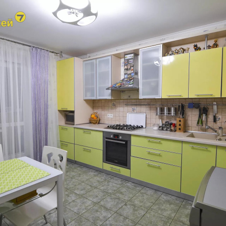 Фотография 5+ -комнатная квартира по адресу Пономаренко ул., 54 - фото 3