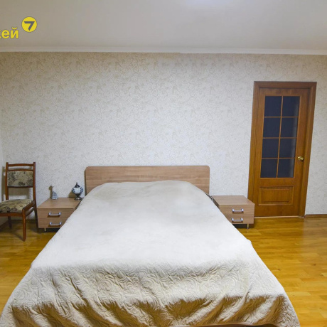 Фотография 5+ -комнатная квартира по адресу Пономаренко ул., 54 - фото 8