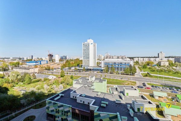 3-комнатная квартира по адресу Макаенка ул., 12Б - фото 18