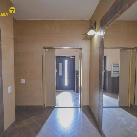 Фотография 4-комнатная квартира по адресу Богдановича ул., 52/Г - фото 3