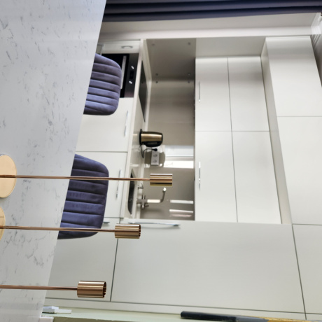 Фотография 2-комнатная квартира по адресу ПОБЕДИТЕЛЕЙ, 135Б - фото 10