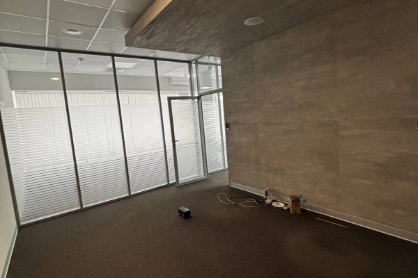 Аренда офисных помещений в центре города - фото 3