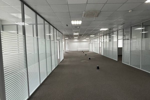 Аренда офисных помещений в центре города - фото 2