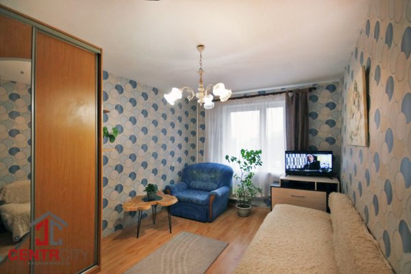 2-комнатная квартира по адресу ШУГАЕВА Н.А., 17 - фото 1