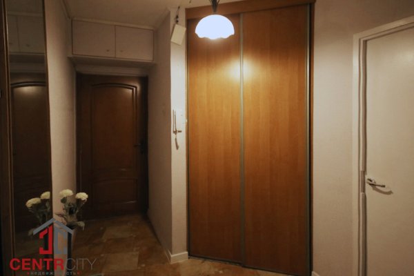 2-комнатная квартира по адресу ШУГАЕВА Н.А., 17 - фото 4