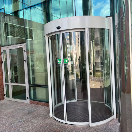 Фотография Аренда от собственника по ул. К.Цеткин, 51 - фото 2