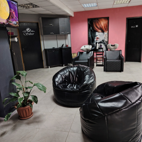 Фотография Парикмахерское кресло в аренду  - фото 3