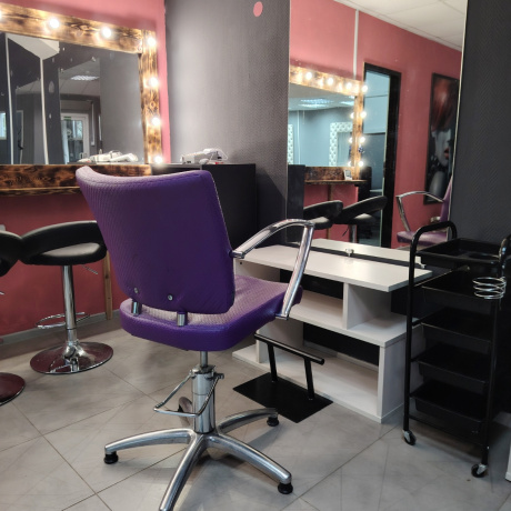 Фотография Парикмахерское кресло в аренду  - фото 2