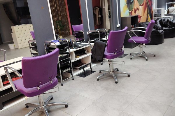 Парикмахерское кресло в аренду  - фото 1