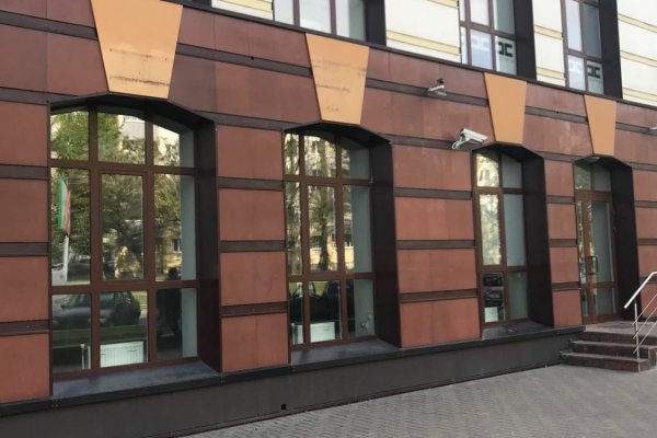 Аренда помещения в ТЦ Coolman - 50 кв.м.  на 1 этаже под торговлю/услуги - фото 1