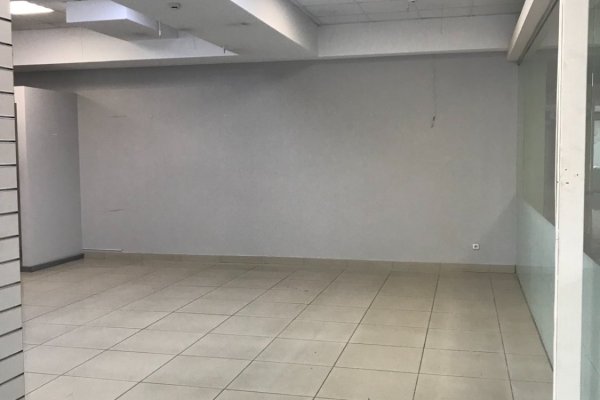 Аренда помещения в ТЦ Coolman - 50 кв.м.  на 1 этаже под торговлю/услуги - фото 4