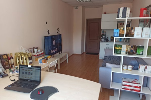 Офис 19.5м с мебелью и техникой (можно жить) - фото 4