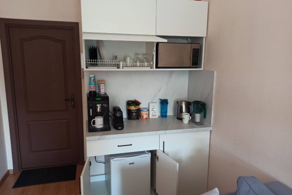 Офис 19.5м с мебелью и техникой (можно жить) - фото 7