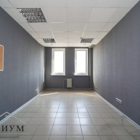 Фотография Офисное помещение 47,6 кв.м., ул. Тимирязева, 65Б - 3
