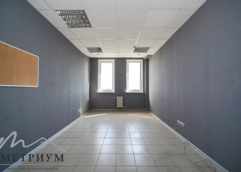 Офисное помещение 47,6 кв.м., ул. Тимирязева, 65Б - фото 3