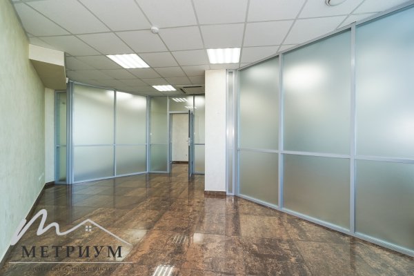Офисное помещение 90,4 кв м Франциска Скорины 8  - фото 8
