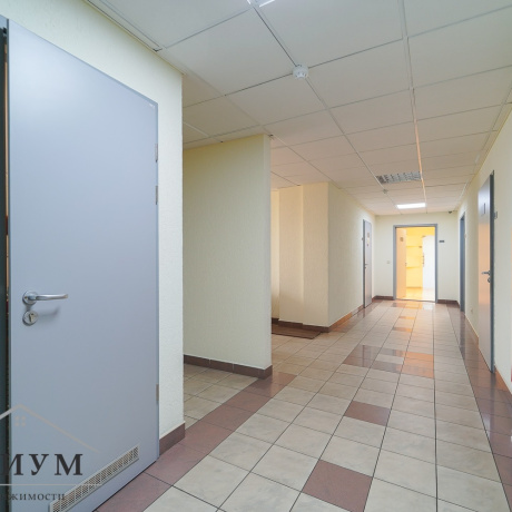 Фотография Аренда офис/сфера услуг 30,4 кв.м., ул. Платонова Б.В. 1/Б - фото 3