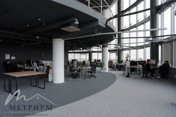 Аренда офиса на 30-м этаже 695 м2 в БЦ &laquo;Royal Plaza&raquo; пр-т Победителей 7А - фото 8